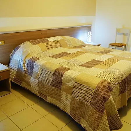 Casa Vacanze Cardinale Feriehus *